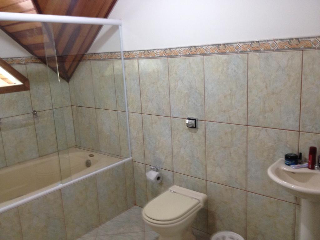 Casa Do Esquilo Campos Do Jordao Area Externa De 2000 M2 Villa Room photo